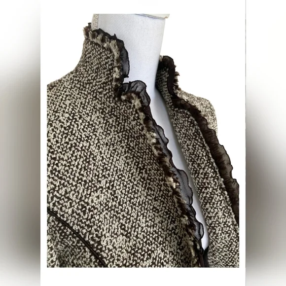 Lafayette 148 Tweed Fringe Jacket US 6 Brown Tan Academic Classic Chic Blazer - Picture 5 of 13